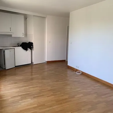 Apartment Beau Spacieux Et Calme Dans De Standing